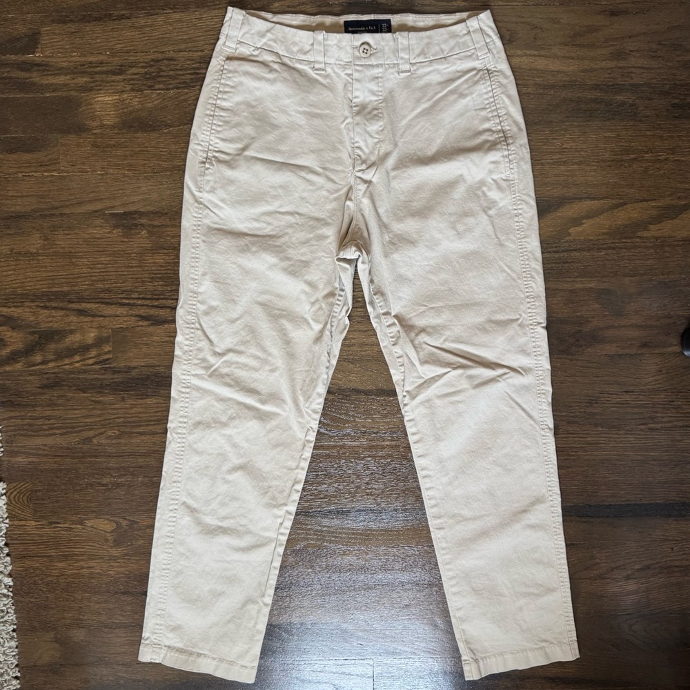 Abercrombie & Fitch Stretch Khaki  Pants 32W x 32L